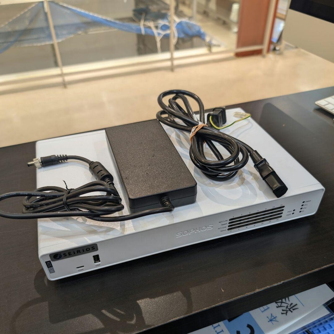 SOPHOS SEIRIOS XGS136 【公式通販】