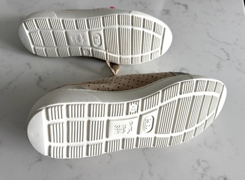 ARA SHOES SPORTS SHOE HIGH WEDGE SOFT DEER AND ZIP Size 11 - Picture 6 of 9