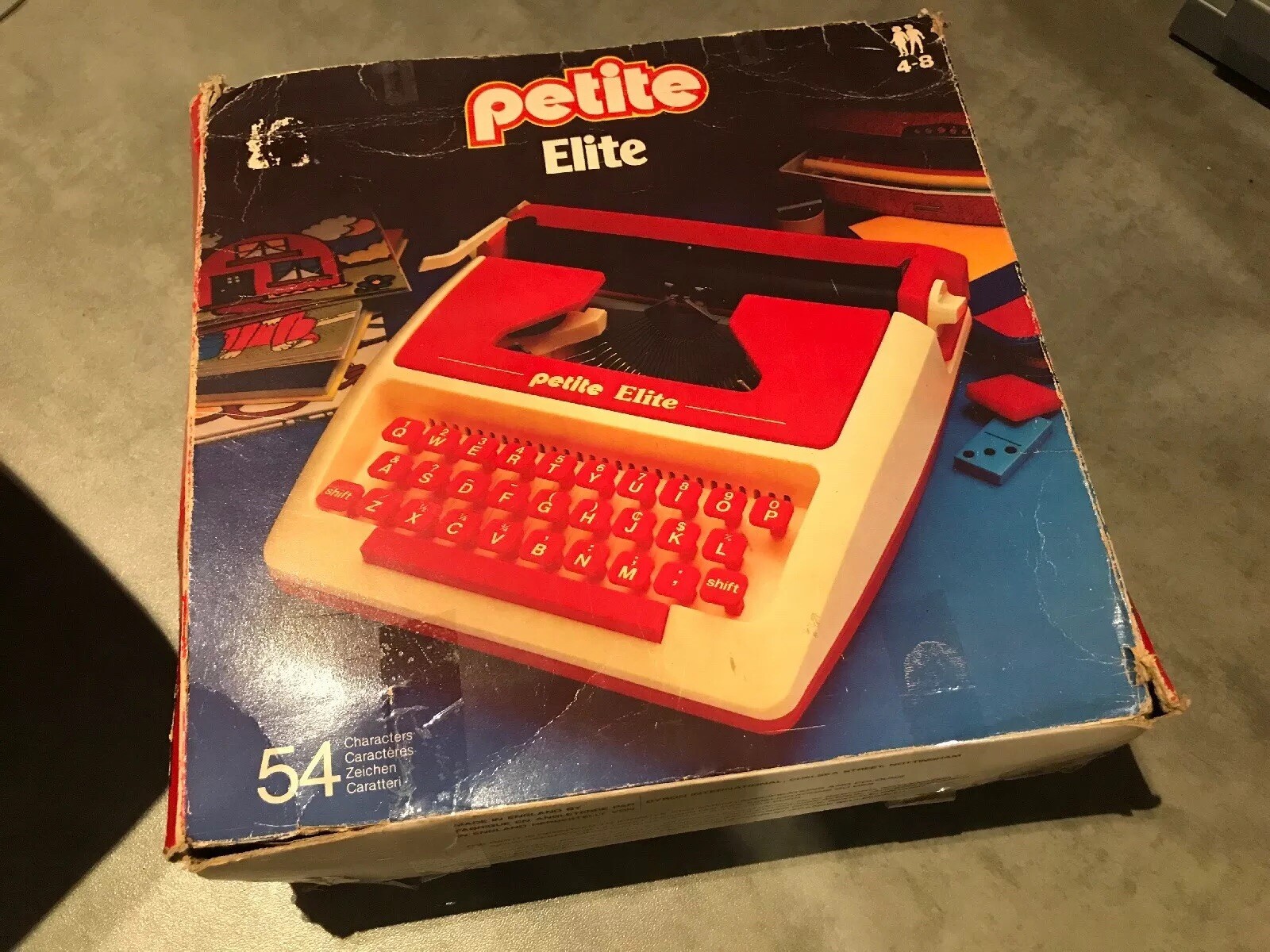 Petite Elite Retro Typewriter Made In England By Byron vintage Retro Red Petite Elite Retro Typewriter Made In England By Byron vintage Retro Red