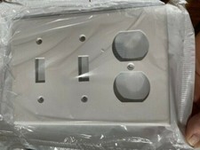 Leviton White 3-Gang Duplex Receptacle Outlet Cover Wallplate Switchplate 88021