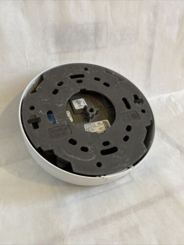 Axis M3058-PLVE 01178-001-03 12-Megapixel Indoor/Outdoor 360° Dome - Tested ! - Picture 2 of 3