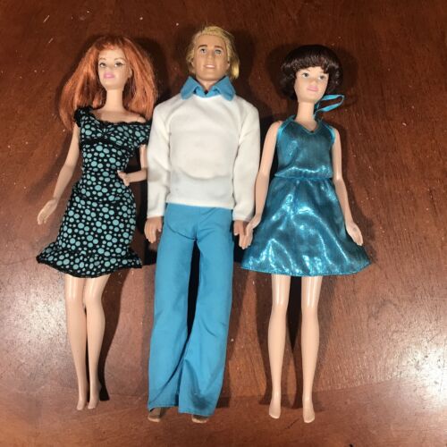 BARBIE SCOOBY DO LOT OF 3 DOLLS CARTOON NETWORK 2002 | eBay BARBIE SCOOBY DO LOT OF 3 DOLLS CARTOON NETWORK 2002 | eBay