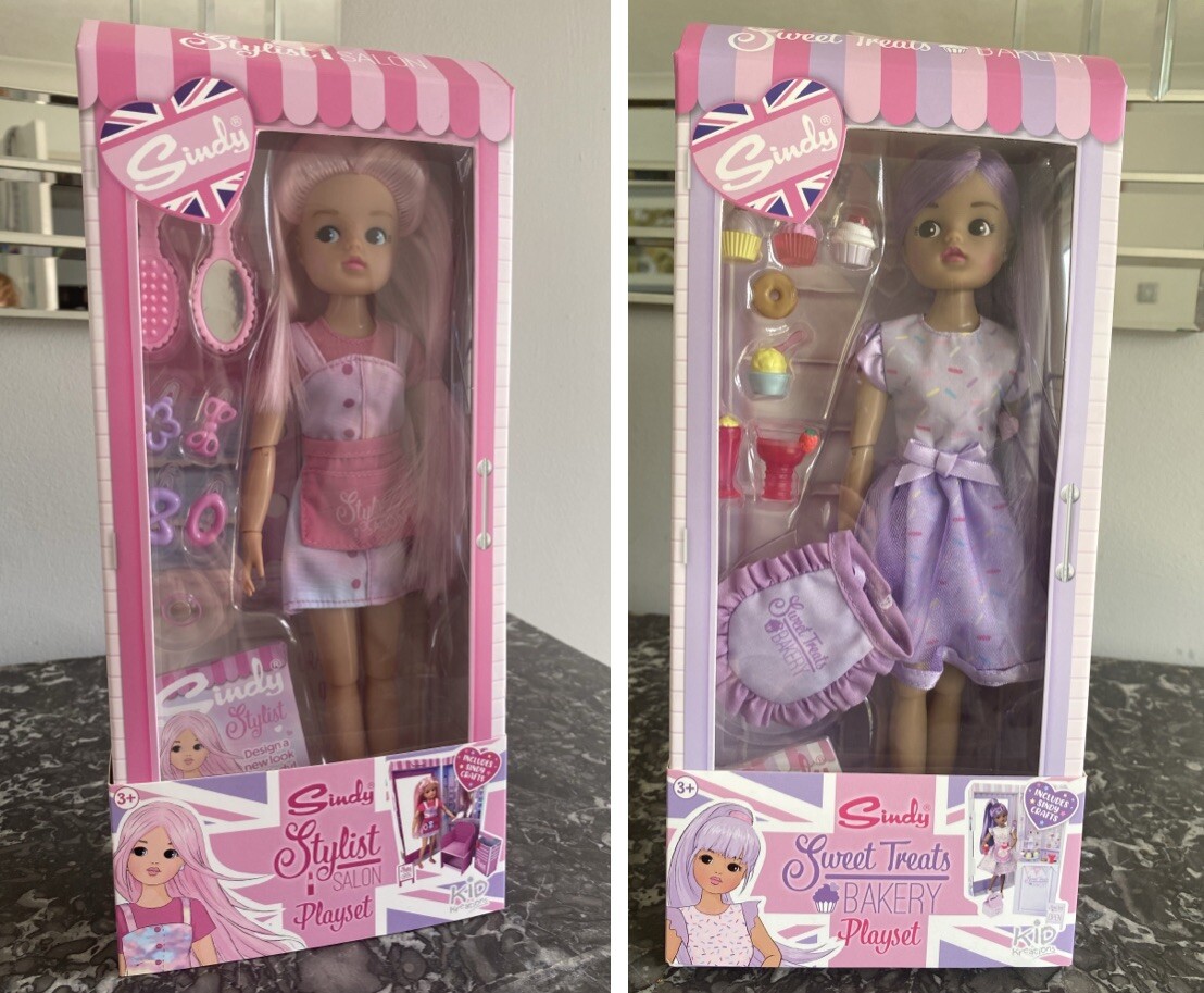 Sindy Doll Salon Stylist & Sweet Treat Playsets Lot Of 2 Dolls NRFB MINT Najnowsze prace, wybuchowe zakupy