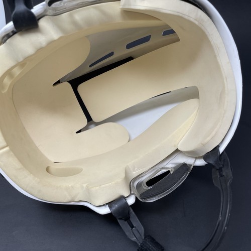 CCM 592 Senior Ice Hockey Helmet White Size Small 6 1/2 - 7 HT592 2007 - Picture 10 of 11