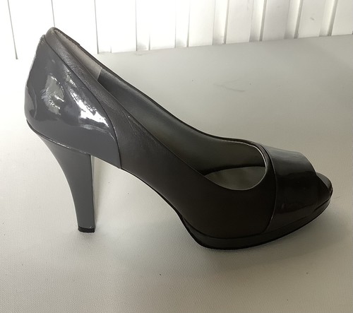 Kenneth Cole Reaction Peep toe Grey Gray Leather Shoes Pumps Size 8 M (062) - Picture 3 of 8