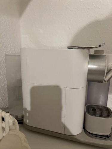 DeLonghi EN 640.W Nespresso Gran Lattissima Kapsel-Automat weiß - Bild 4 von 6