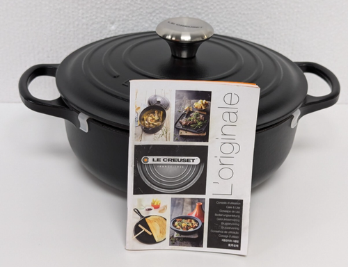 Le Creuset Enameled Cast Iron Signature Sauteuse Oven, 3.5 qt., Licorice - Picture 8 of 10