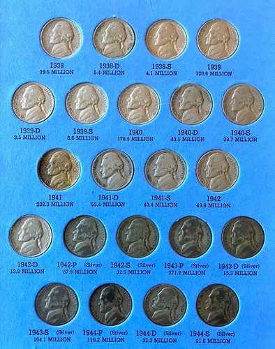 US JEFFERSON 5 CENT NICKEL NEAR COMPLETE COIN SET (1938 - 1961) IN WHITMAN ALBUM - Picture 3 of 7