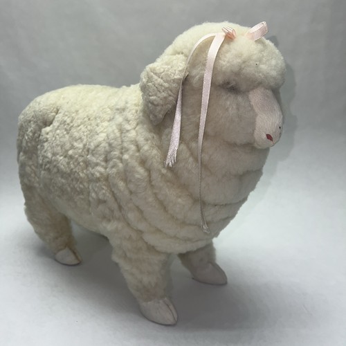Vintage Sheep Sculpture in the Manner of François-Xavier Lalanne 12” T x 17” L