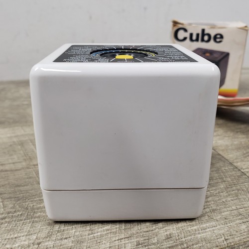 Vintage Pan Am Airways Airlines Time Cube Travel Alarm Clock w/ Manual & Box - Picture 8 of 12
