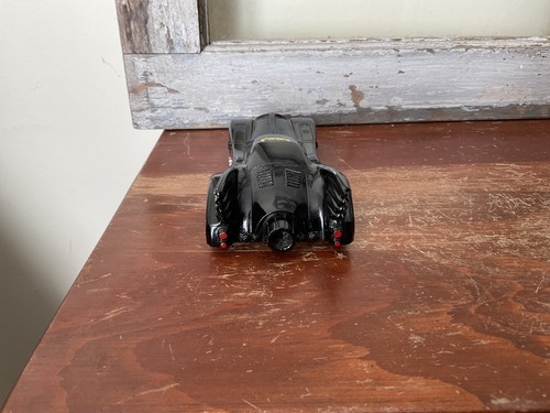 Vintage ERTL Batman Batmobile Die-Cast Car 1989 DC Comics Black Toy Vehicle - Picture 3 of 6