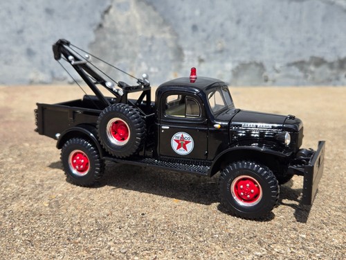 TEXACO Dodge Power Wagon Tow Truck RARE First Gear FG 19-2475 MIB - Picture 9 of 18