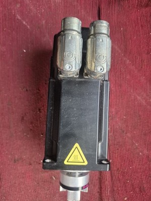 KOLLMORGEN AKM42E ANC2R-00 SERVOMOTOR