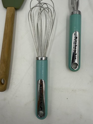 KitchenAid Blue Set Of 4 Cooking Utensils Spatula,Peeler,Whisk,Potato Masher - Picture 6 of 13