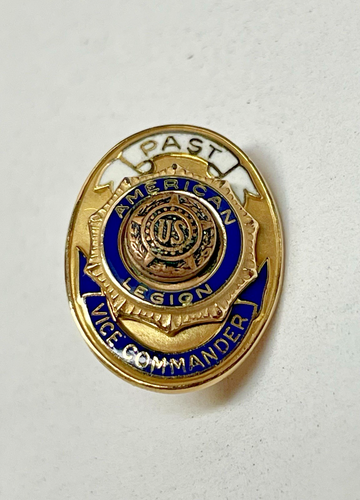 Vintage 10K Gold American Legion Past Vice Commander Pin in orig Lederetui