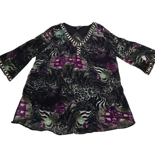 Metro 22 Women's 2X Embellished V Neck Animal Print Black Blouse Top - Picture 6 of 15