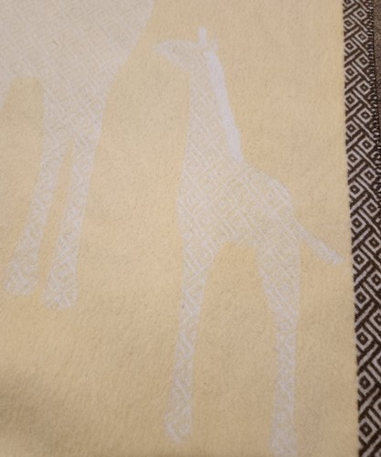 Pottery Barn Kids Yellow Giraffe Baby Blanket - Picture 6 of 13