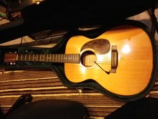 Martin 000-16GT Akustikgitarre Massivholz gebraucht Top Riss repariert
