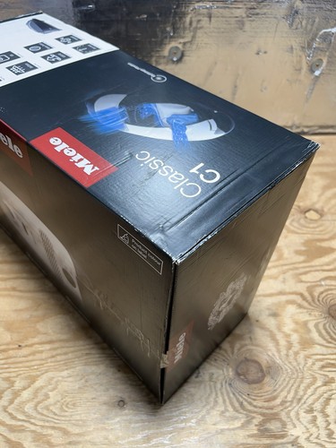 Miele Classic C1 Pure Aspirazione Bidone Aspirapolvere, Grigio Grafite - Foto 14 di 19