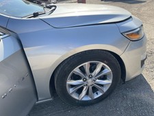 2016-2023 CHEVROLET MALIBU Front Fender Right Passenger GAN Silver        972555