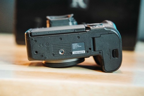 Canon EOS R6 Mark II 24.2 MP Digital Camera- Black (Body Only) - Picture 8 of 12