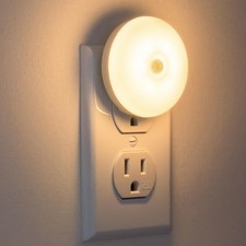 Motion Sensor Night Light, 2 Pack Motion Activated Night Light Plug in, Autom...