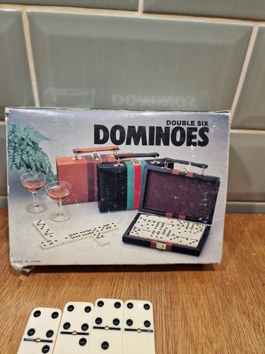 Vintage 28 Double Six Dominoes with Spinners with Tan Leatherette Carry Case  - Picture 11 of 11
