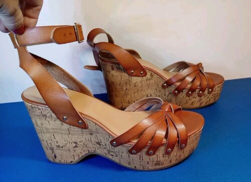 MOSSIMO SUPPLY CO. TAN LEATHER STRAP WEDGE HEEL SHOES WOMENS SIZE 10 - Picture 8 of 17