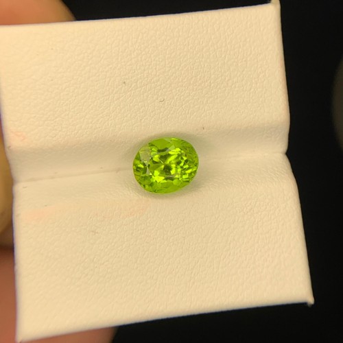 Peridoto Verde Natural 8mm Corte Ovalado 2.25ct Piedra Preciosa Suelta Origen Pakistán. - Imagen 2 de 8