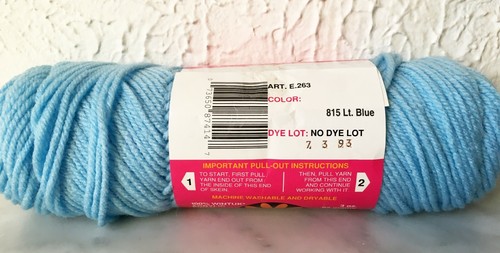 Vintage Coats & Clark Wintuk Acrylic 4 Ply Yarn - 1 Skein Color Lt Blue #815 - Picture 2 of 3