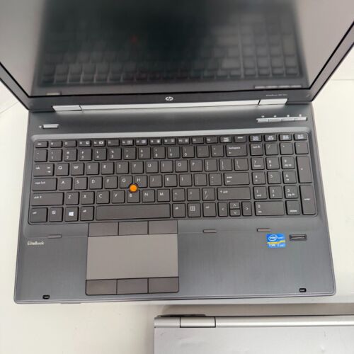 Lot of 2 HP EliteBook 8570w & 8570p 15.6" i7 & i5 8GB RAM Laptops AS IS BOOTS - Picture 4 of 15