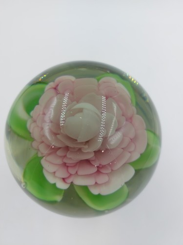 Millville Style Pedestal Crimped Pink Rose paperweight Confetti Base (7549) - Picture 10 of 12