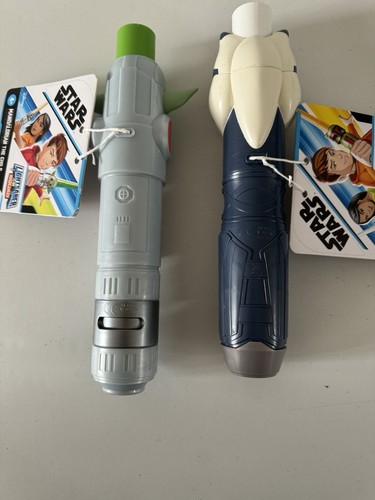 Star Wars Lichtschwert Spielzeug MANDALORIAN Das Kind und AHSOKA TANO Hasbro *NEU* - Bild 4 von 7