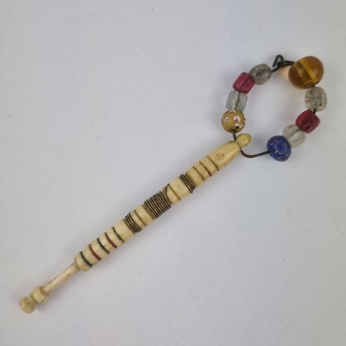 Antique 19th Century Lace Bobbin Bovine Bone With Glass Beads 12.5cm Long - Picture 2 of 11
