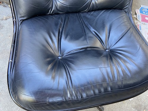 Pollock Executive Chair / Knoll - Black And Chrome - Picture 7 of 10