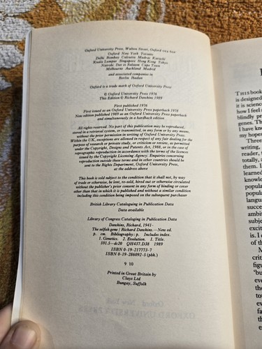 The Selfish Gene, by Richard Dawkins, New Edition, Trade Paperback, 1989 - Picture 8 of 16