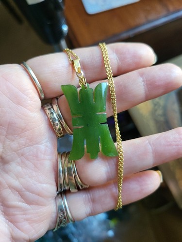 Vintage echter geschnitzter grüner Jade Anhänger an 18" 14kt Walzgold Kette  - Bild 12 von 12