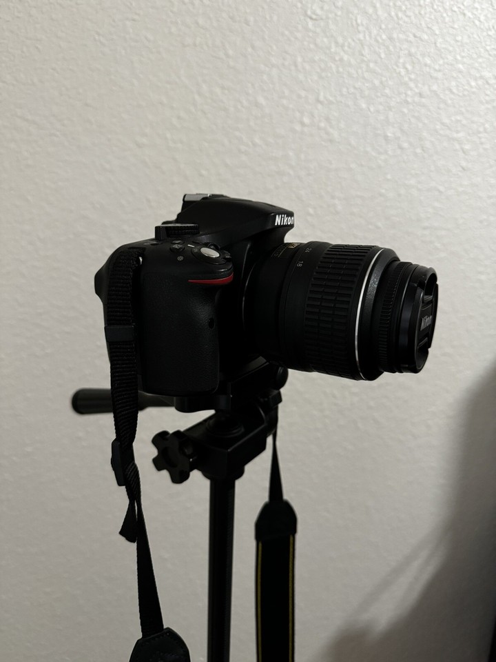 Nikon D5200 24.1MP DSLR Camera Black With Tripod, SD Card & Charger