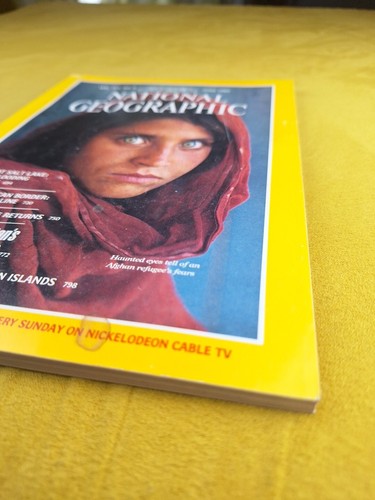 Vintage National Geographic Magazine June 1985 - Picture 5 of 7