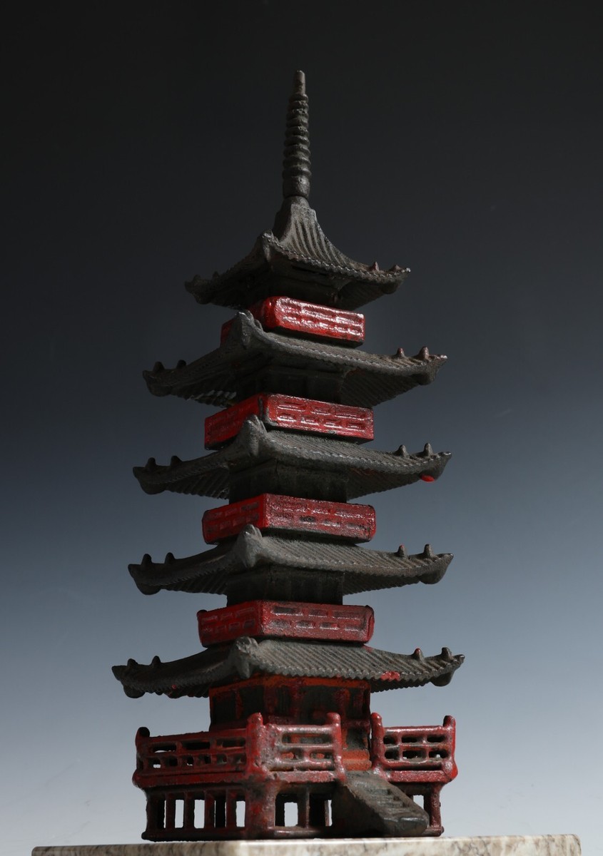 Japanese Old Vintage Iron Figure FIVE STORY PAGODA 五重塔 Tsushima