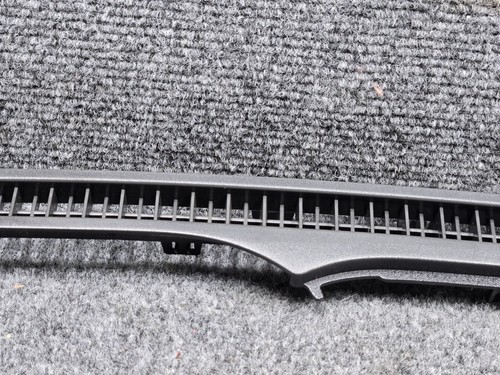 2014-18 MERCEDES CLA250 FRONT LEFT & RIGHT SIDE DASHBOARD DEFROST GRILLE OEM - Picture 6 of 19