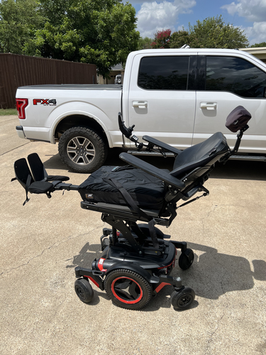 Permobil M3 Power Wheelchair. Recently Serviced, GREAT CONDITION! - Picture 7 of 15