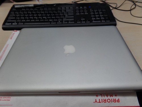 Apple MacBook Pro 15" A1286 Mid 2010 2.53GHz i5 8GB 750GB HDD 10.13.6 - Picture 6 of 12