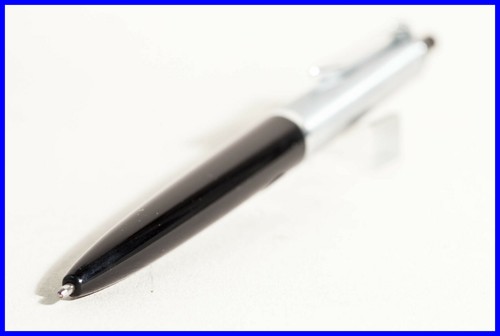 Pelikan R15 BLACK & STEEL ballpoint pen from approx 1959 - Picture 4 of 5