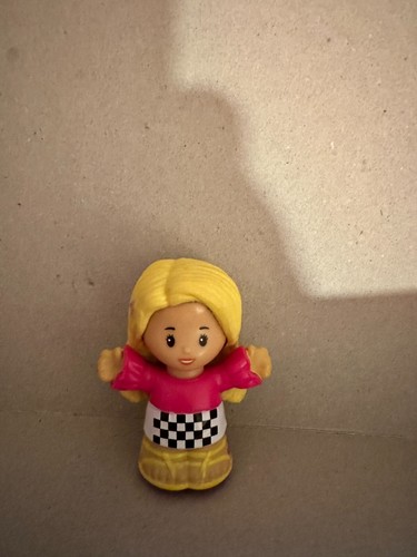 FISHER PRICE LITTLE PEOPLE (#2) - Picture 34 of 487