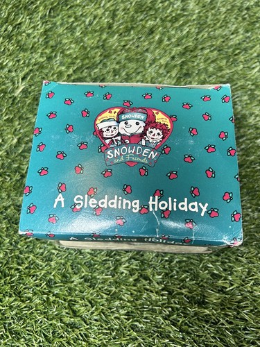 VTG. Holiday SNOWDEN 1998 4.5" Resin A SLEDDING HOLIDAY RAGGEDY & ANDY FIGURINE - Picture 3 of 3