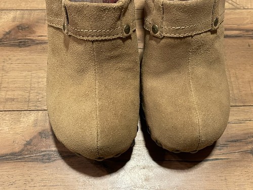 Rocket Dog Brown Suede Studded Wedge Mules Clogs Slip On Heels Y2K Size 8 ~ EUC - Picture 2 of 8