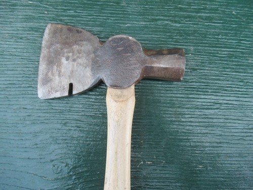 Vintage Tool Axe Hatchet 14" Long Handle 3+" Blade - Picture 2 of 7