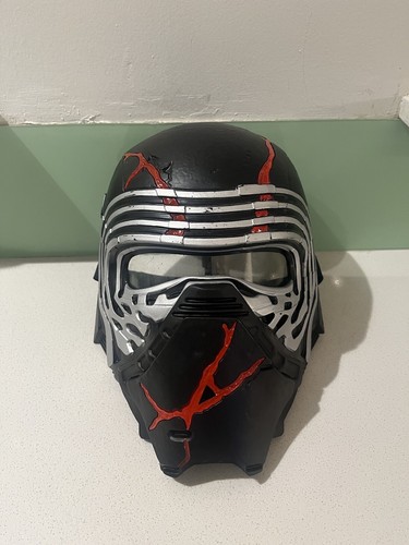 Star Wars The Rise of Skywalker Supreme Leader Kylo Ren Force Rage Mask ...
