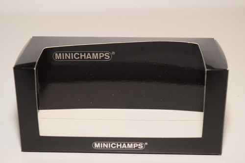 A89 1:43 MINICHAMPS 410 067290 PORSCHE 911 GT2RS WEISSACH PACCHETTO 2018 NERO... - Foto 16 di 19